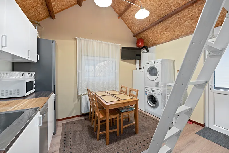 Equipment installation - Installation of kitchen and laundry equipment