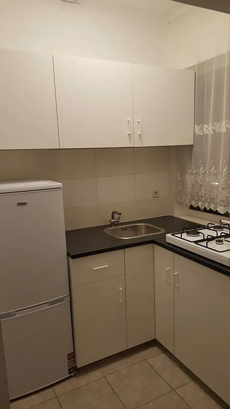 Kitchen corners - Installation of kitchens and communications