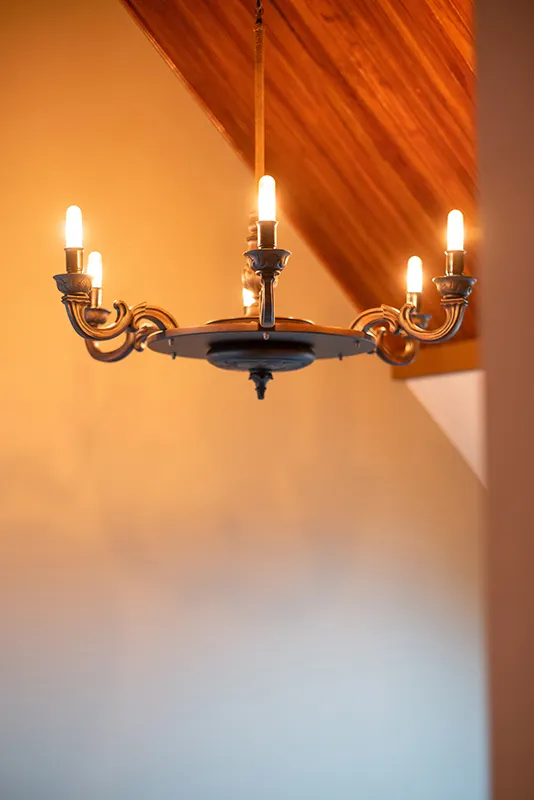 Lighting - Installation of lights and chandeliers