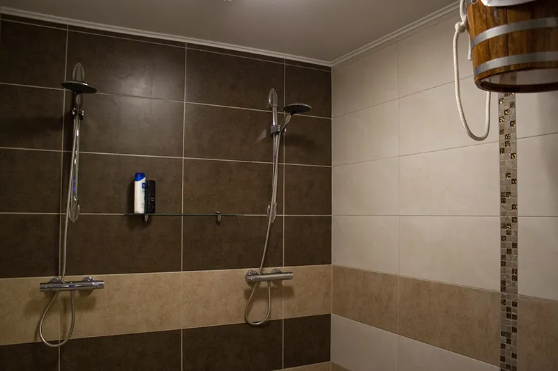 Shower - Shower installation